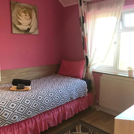 Becontreelodge Dagenham Luaran gambar