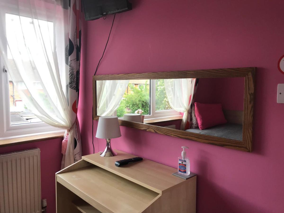 Becontreelodge Dagenham Luaran gambar